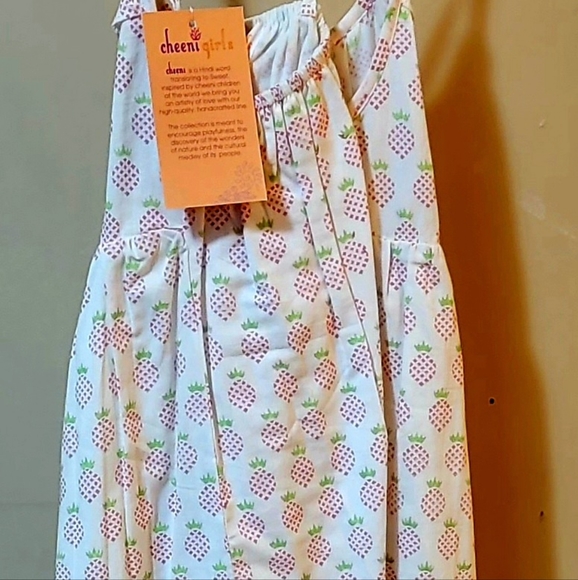 Dress - Picture 4 of 4